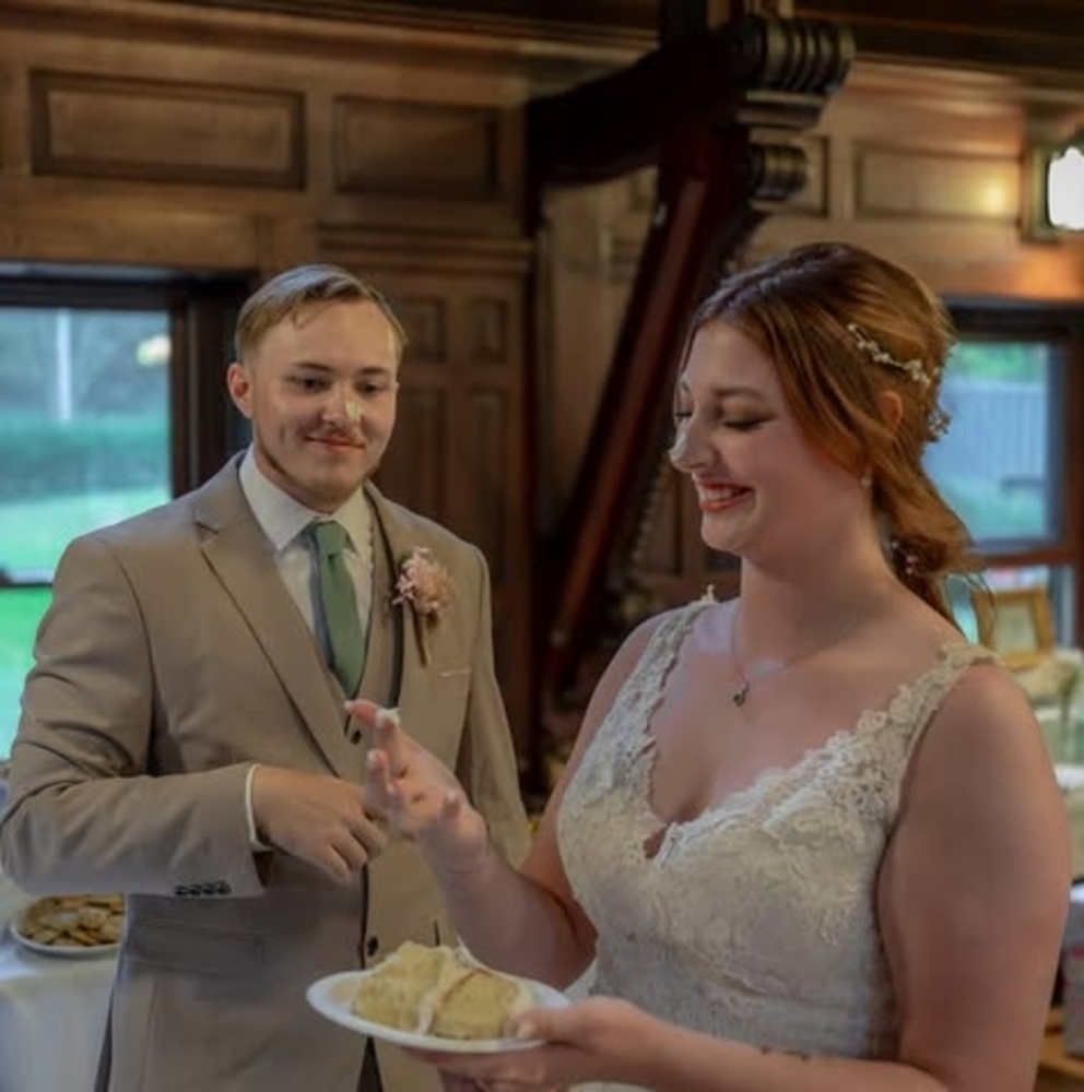 Meet your Posher, Olivia